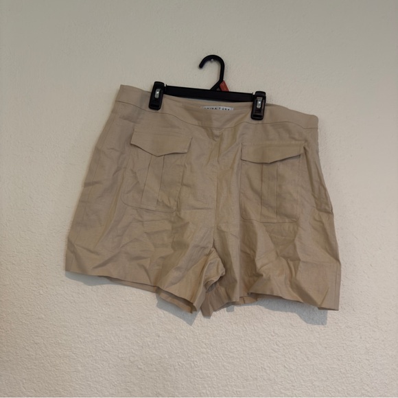 Trina Turk Barbonici Utility Shorts - Picture 3 of 9